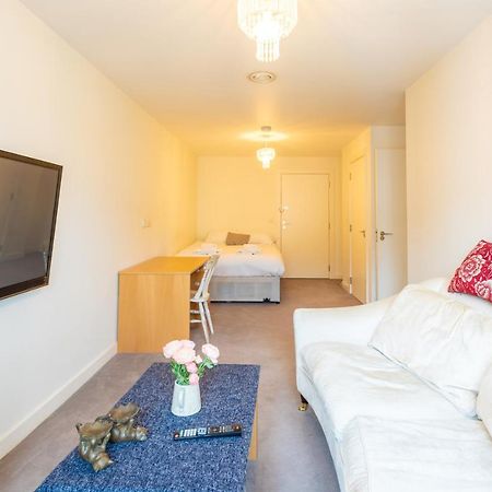 Amazing Modern 2 Bedroom Flat In Greenwich For 4 People Londra Exterior foto