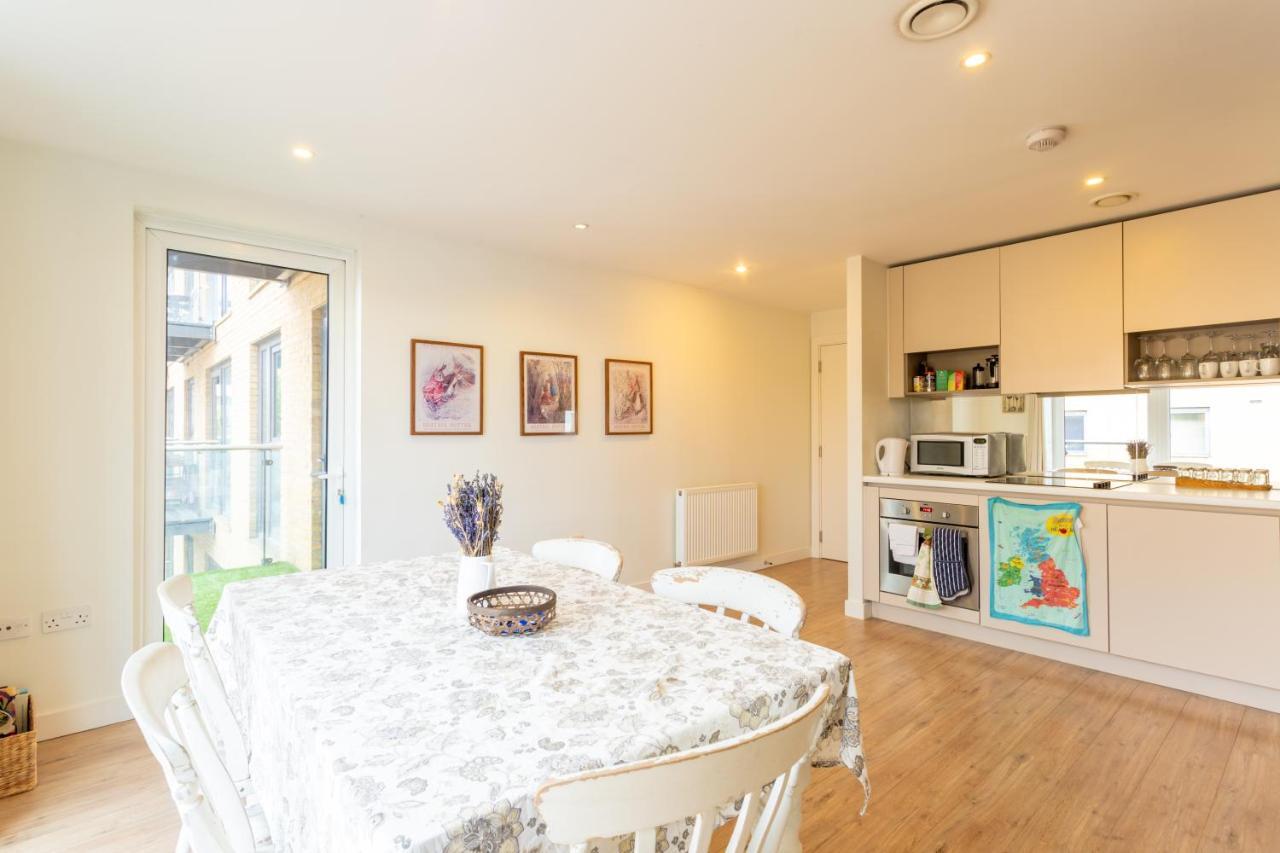 Amazing Modern 2 Bedroom Flat In Greenwich For 4 People Londra Exterior foto