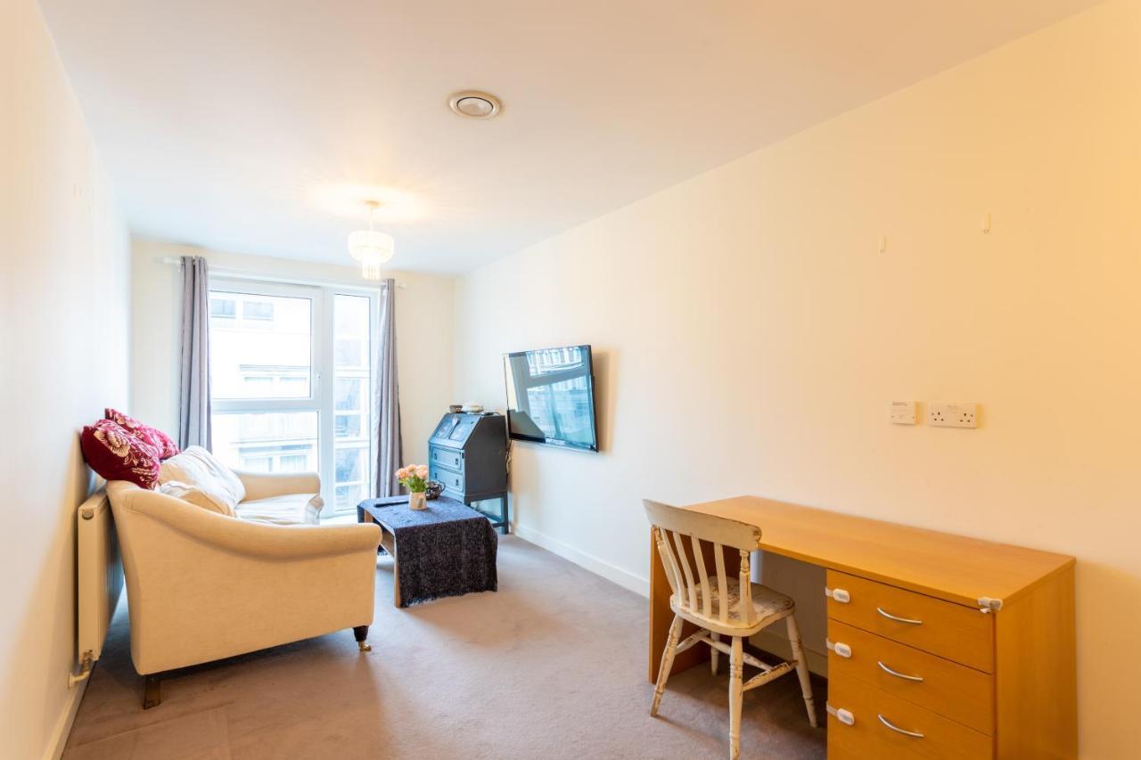 Amazing Modern 2 Bedroom Flat In Greenwich For 4 People Londra Exterior foto