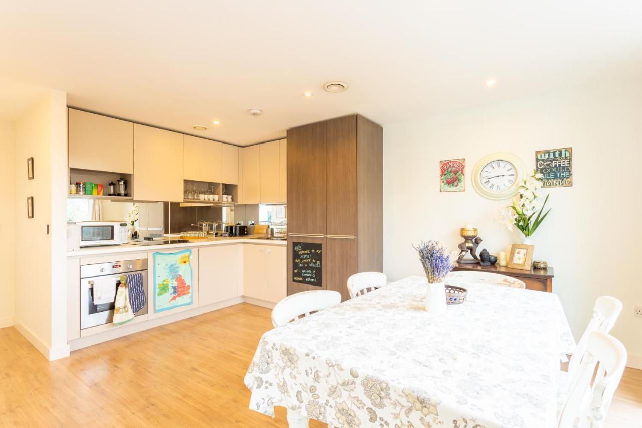 Amazing Modern 2 Bedroom Flat In Greenwich For 4 People Londra Exterior foto